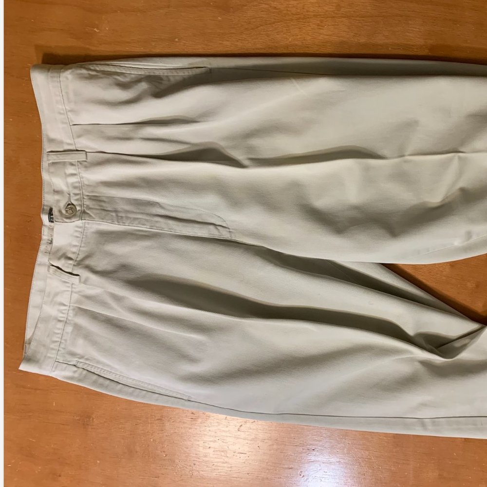 Gap Men's Easy Fit khaki pants 34 / 32 0 Cuffed